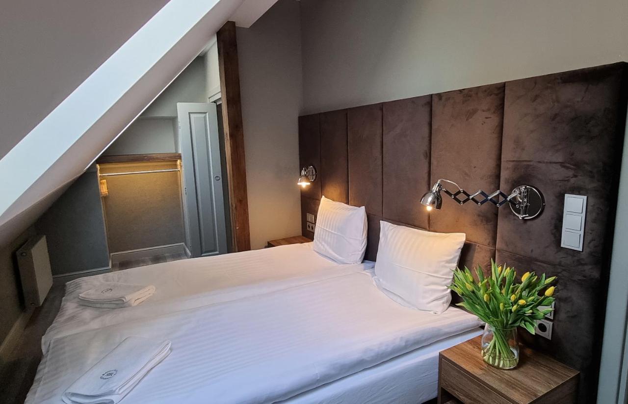 Apartamento Stary Rynek Premium Apartments: Old Market Square Elegance *