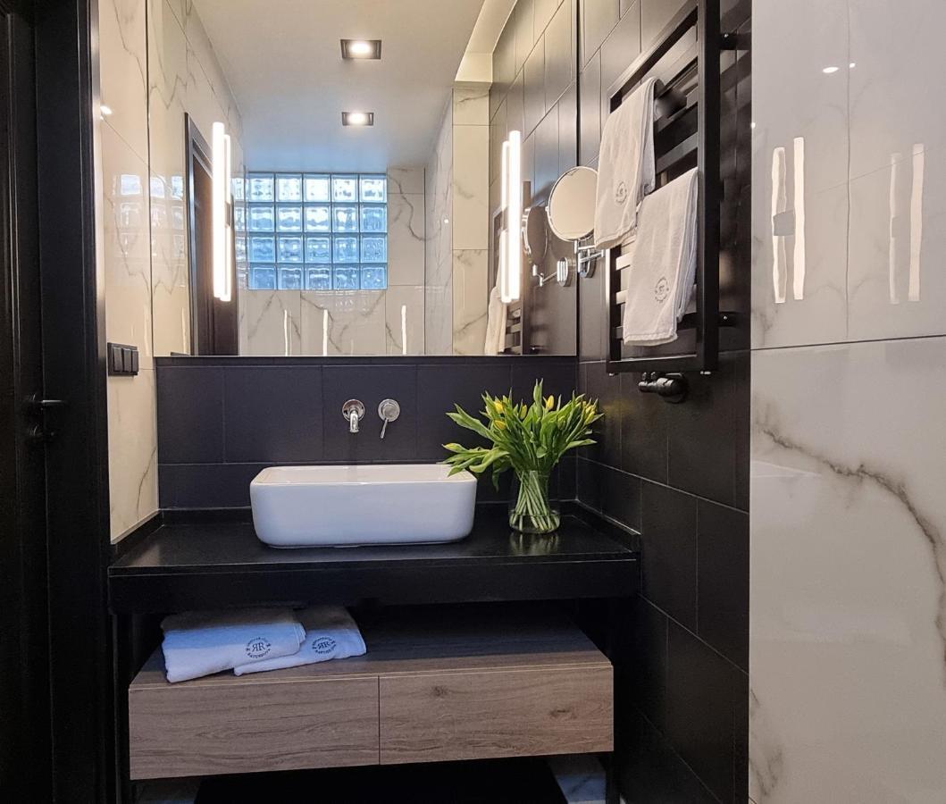 Apartamento Stary Rynek Premium Apartments: Old Market Square Elegance