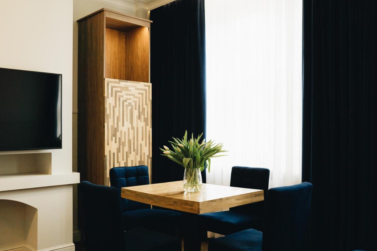Apartamento Stary Rynek Premium Apartments: Old Market Square Elegance