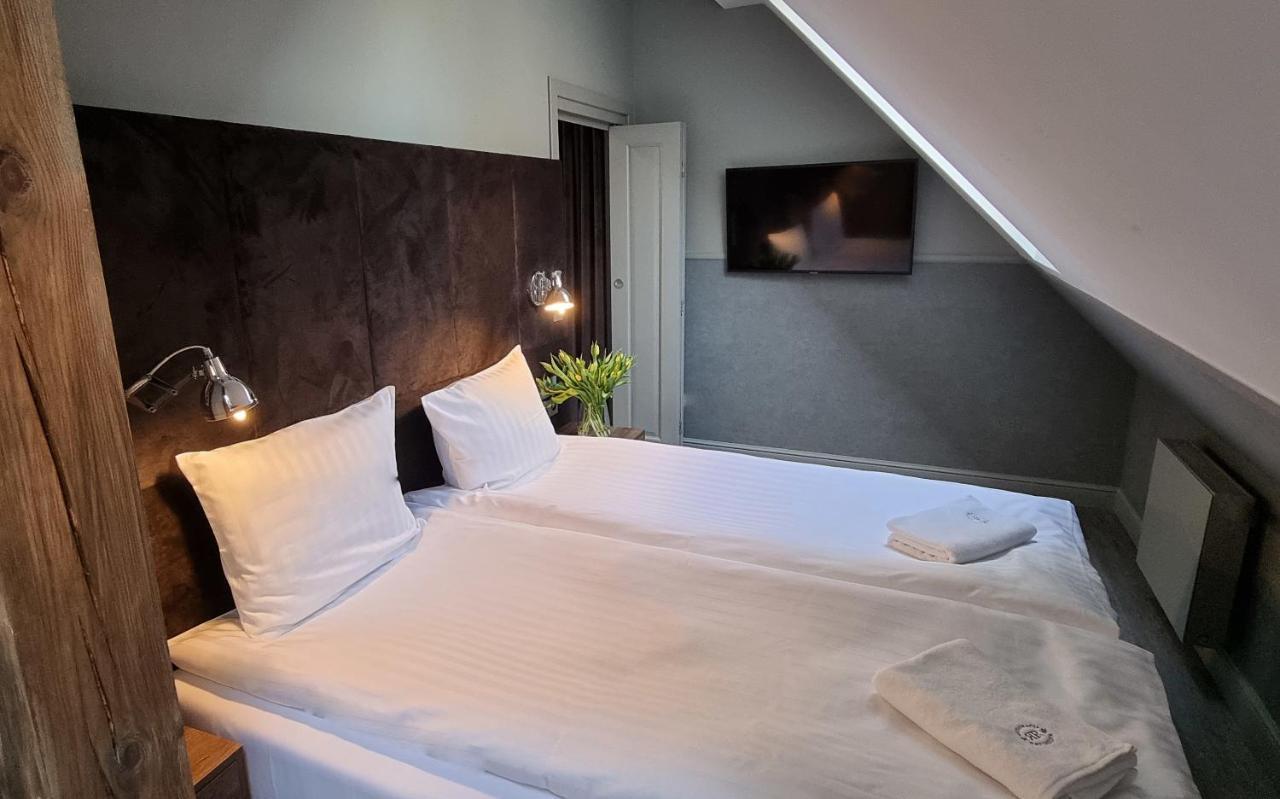 Apartamento Stary Rynek Premium Apartments: Old Market Square Elegance *