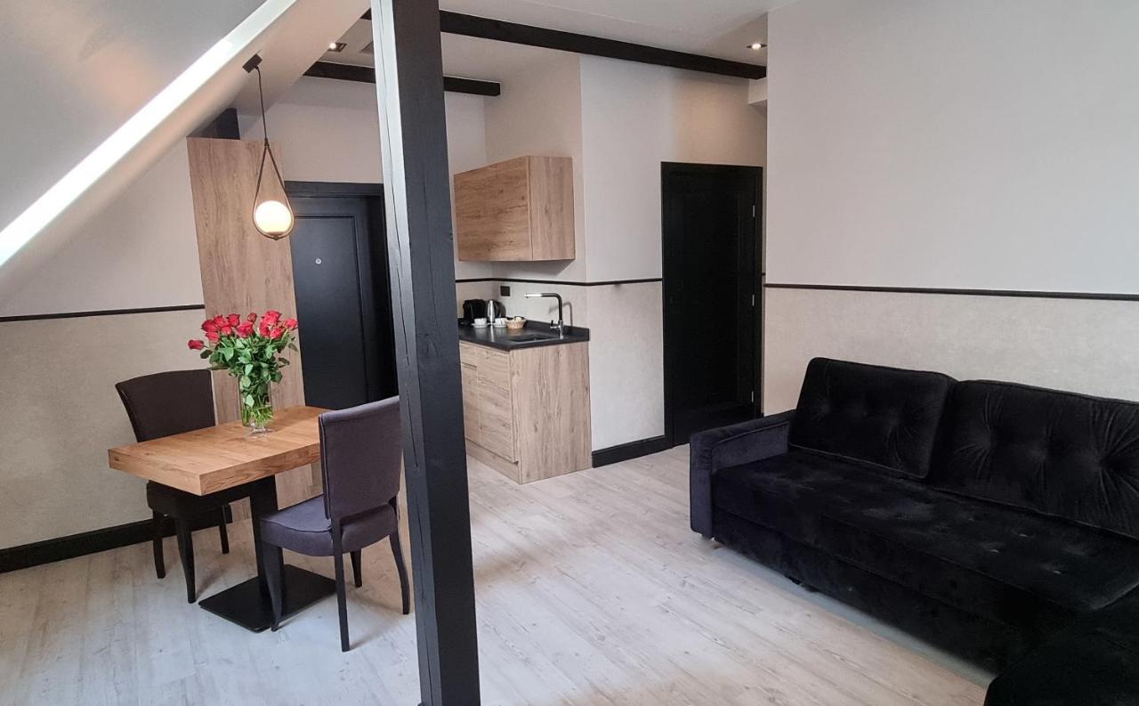 Apartamento Stary Rynek Premium Apartments: Old Market Square Elegance Poznań