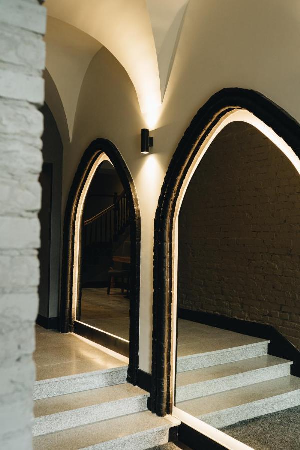 Stary Rynek Premium Apartments: Old Market Square Elegance Apartamento